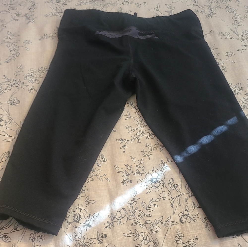 Cropped Knee Length Leggings Champion small - Picture 5 of 7